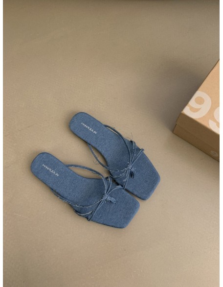 Stylish Versatile Closed-Toe Sandals for Outdoor Wear