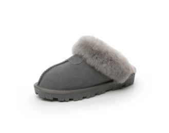 Non-Slip, Warm & Versatile Flat Slippers for Winter